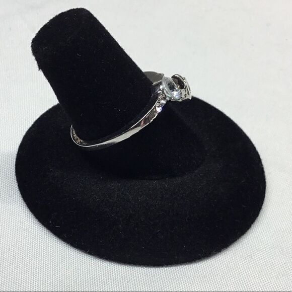 Unique Setting Fashion Ring (UC3) - Picture 6 of 9